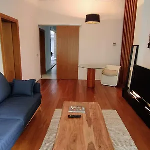 Un Jardin En La Alfalfa - Kainga Homes Sevilla