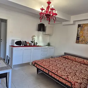 Prince Apartments Daire