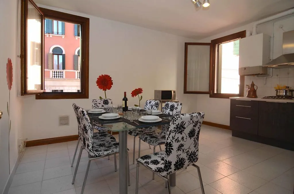 Appartamento Venice Speon Canal Views Wifi